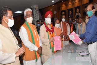 राज्य सभा चुनाव के लिए भाजपा प्रत्याशियों ने नामांकन पत्र दाखिले किये