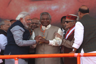 नरेन्द्र मोदी, कल्याण सिंह और डा मुरली मनोहर जोशी व राजनाथ सिंह