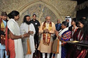 SHRI SHRI RAVISHANKAR AND PRIME MUNISTER NARENDEA MODI