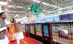 PM Narendra Modi Showed Green Flag to Meerut Metro