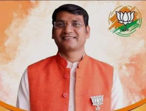 अमरपाल मौर्य, बीजेपी