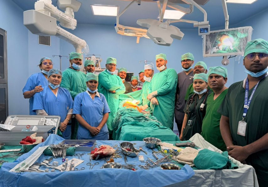 Agra open heart surgery